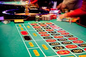 Fitur bonus Starlight Princess dengan simbol scatter dan multiplier